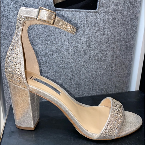 Macy’s Open Toe Gold Heels - Picture 6 of 16
